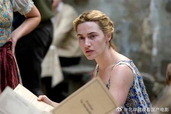 朗读者电影完整版