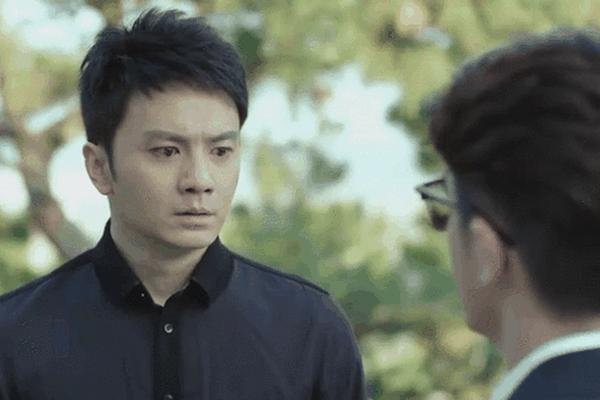 他来了请闭眼19楼