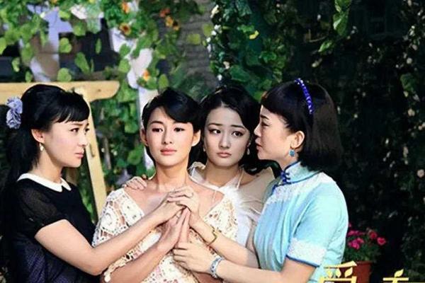 爱在春天全集在线观看