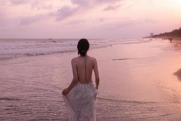 海边女人
