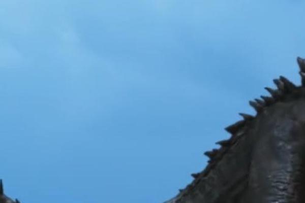 龙潭巨兽