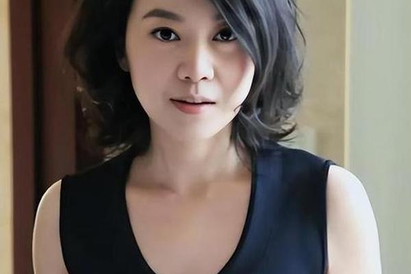 派出所的故事闫妮版