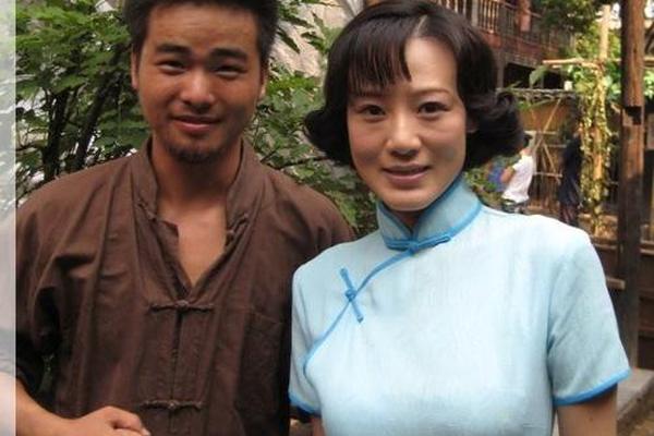 爸爸天亮叫我