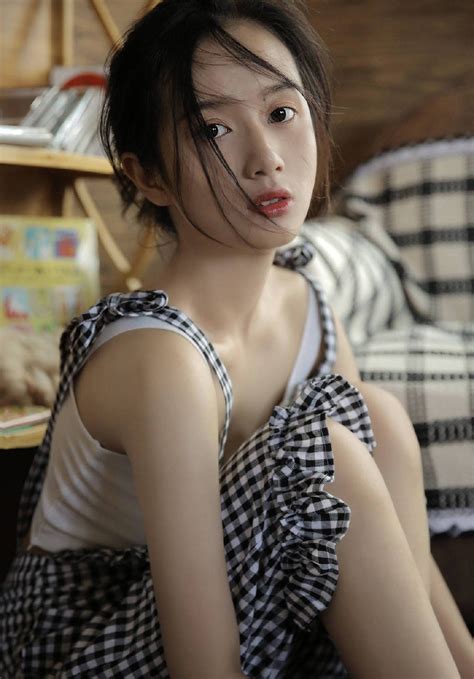大龟慢慢挺进妈妈身体里视频